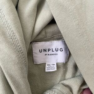 Cropped Green Sweater